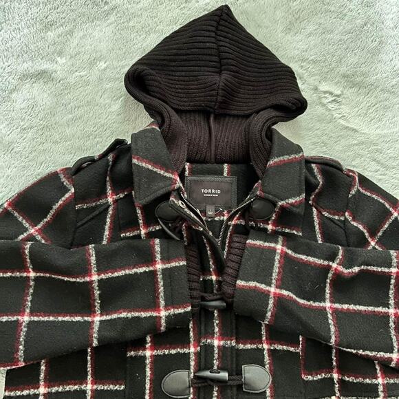 Torrid Red/Black Buffalo Plaid Hooded Toggle Coat Jacket w/ Hood Size 1X 14/16 - Picture 3 of 8